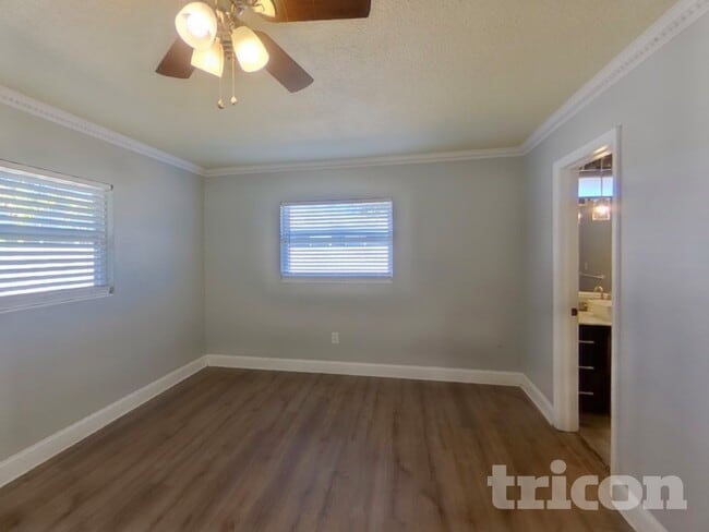 Building Photo - 10326 Hetrick Cir E