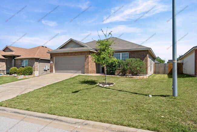 Foto del edificio - 8012 Redbrush