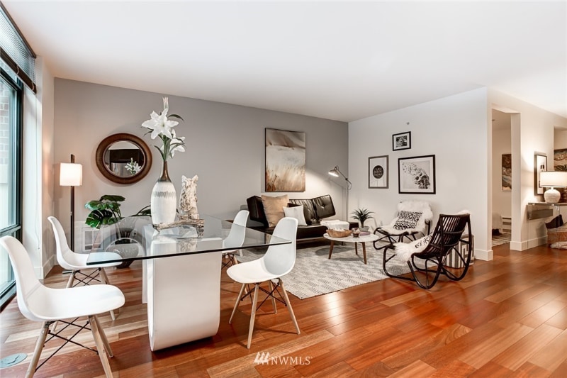 Photo - 2911 2nd Ave (Seattle, WA)