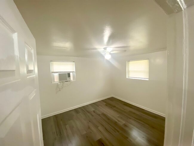 Building Photo - 1342 Dublin Ave