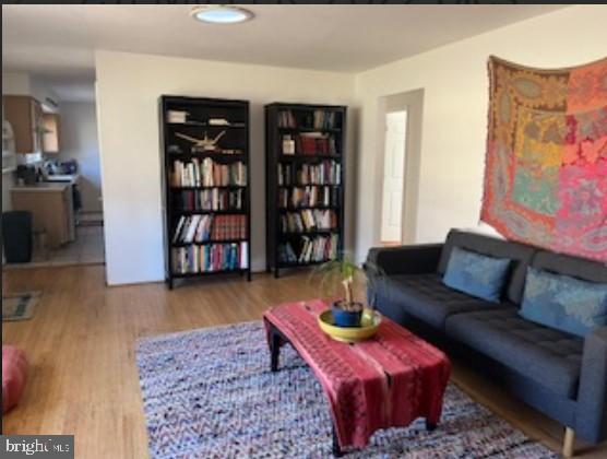 Foto del edificio - 731 Miller Ave