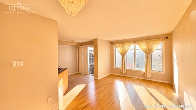 Building Photo - 292 Goldridge Dr Building Photo - 292 Goldridge Dr