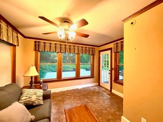 Foto del edificio - 2571 Ashurst Rd