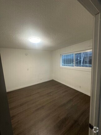 Building Photo - 5447 Blackwelder St