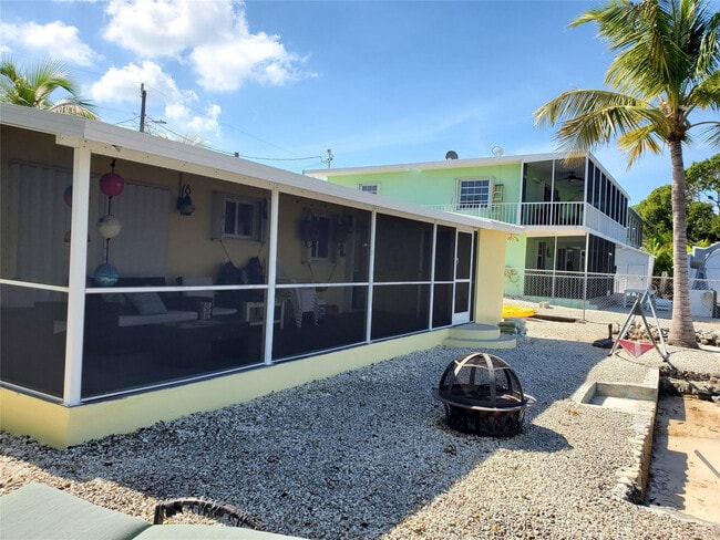 Foto del edificio - 135 Peace Ave