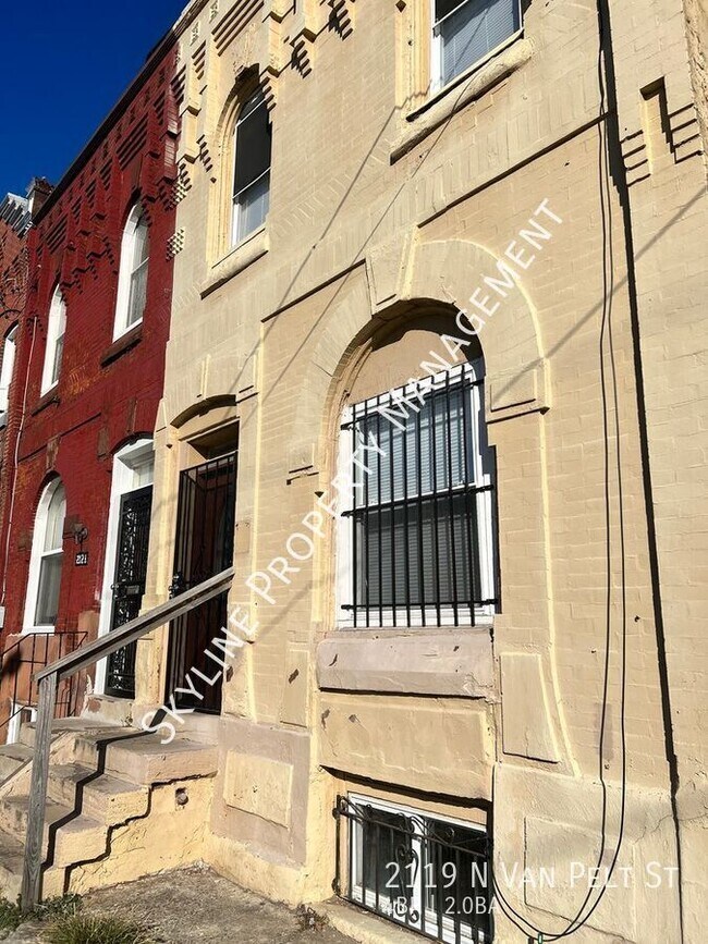 Building Photo - 4 Bedroom Home For Rent in Stanton!