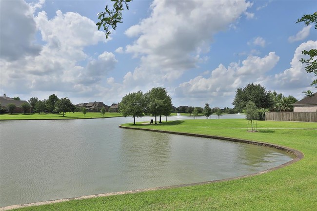 Building Photo - 11410 Cypress Creek Lakes Dr