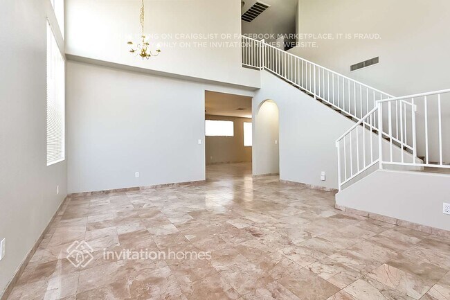 Building Photo - 904 Agave Ave