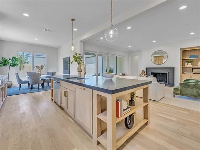 Foto del edificio - 5031 Linnet Ln