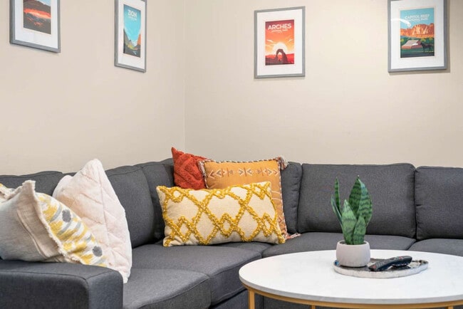 Building Photo - 2978 S Imperial St