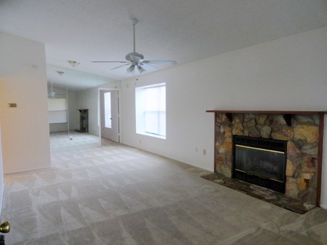Building Photo - 4035 Angel Oak Ct