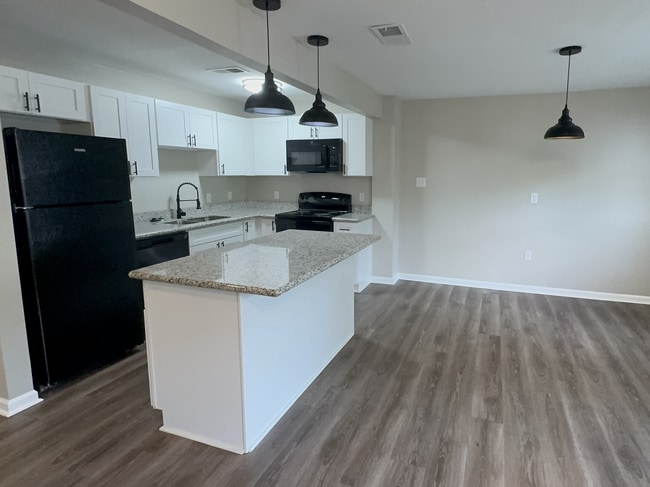 LOFT 1 - Ingleside Gardens