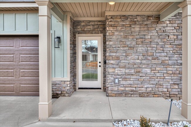 Foto del edificio - 3094 Banter Dr