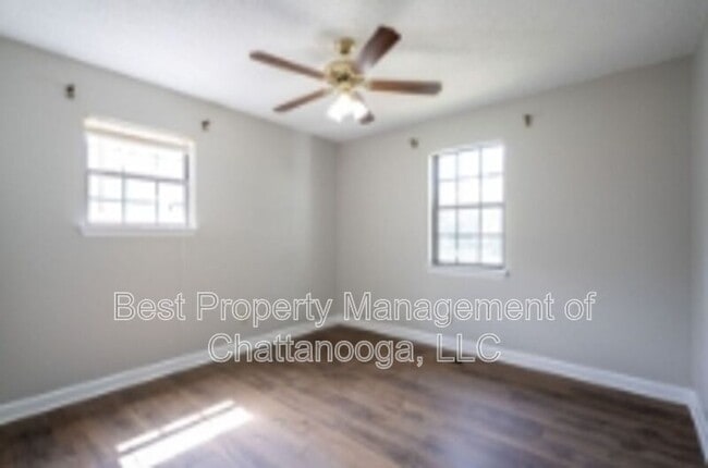 Foto del edificio - 5902 Fort Sumter Dr