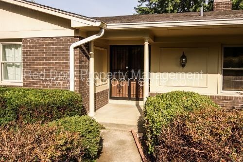 Building Photo - 5450 Allisonville Rd