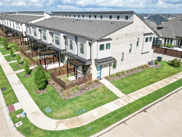 Foto del edificio - 3661 Rosemont Dr