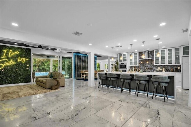 Building Photo - 5624 Cape Leyte Dr