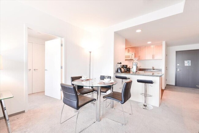 Foto del edificio - 356 Third Street-SI ID1221066P