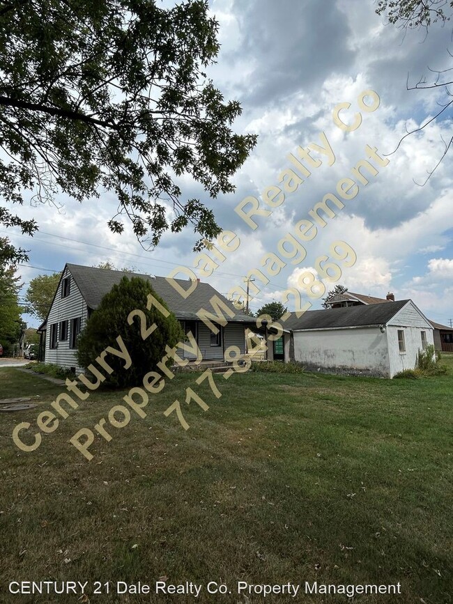 Building Photo - 3 br, 1 bath House - 4840 Harmony Grove Rd