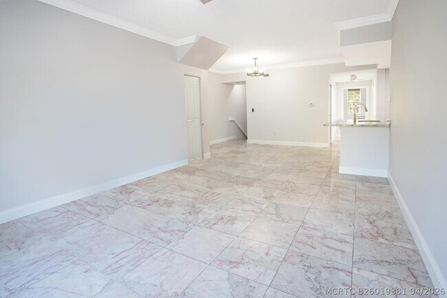 Foto del edificio - 5860 W Sample Rd