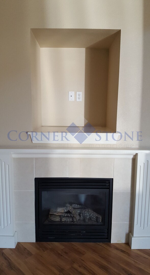 Foto del edificio - Great Townhome Near Morris Hill!