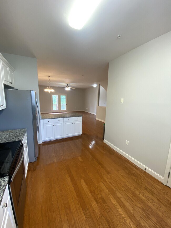 Foto del edificio - 4492 Great Oak Dr