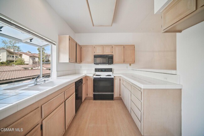 Foto del edificio - 668 Oak Run Trail