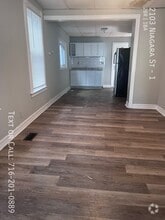 Building Photo - 2103 Niagara St