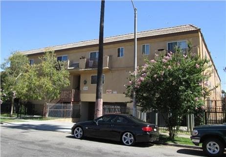 Building Photo - 14740 Erwin St.