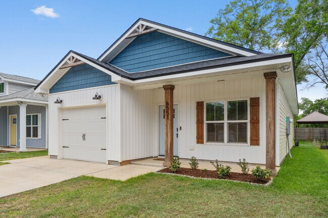 Building Photo - 8553 Sonnyboy Ln