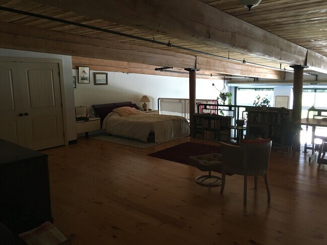 Building Photo - Interland Real Estate LLC - Mill 180