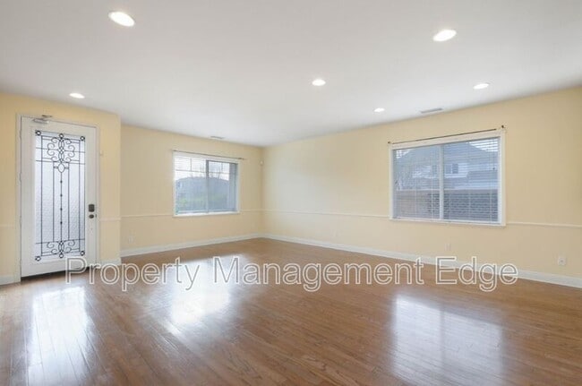 Foto del edificio - 38265 Birch Ct