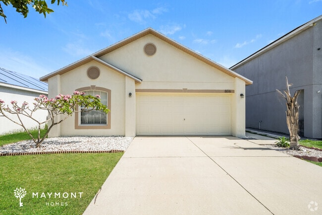 Building Photo - 806 Brenton Leaf Dr