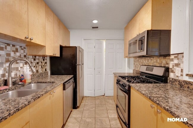 Foto del edificio - 1203 Gettysburg Pl