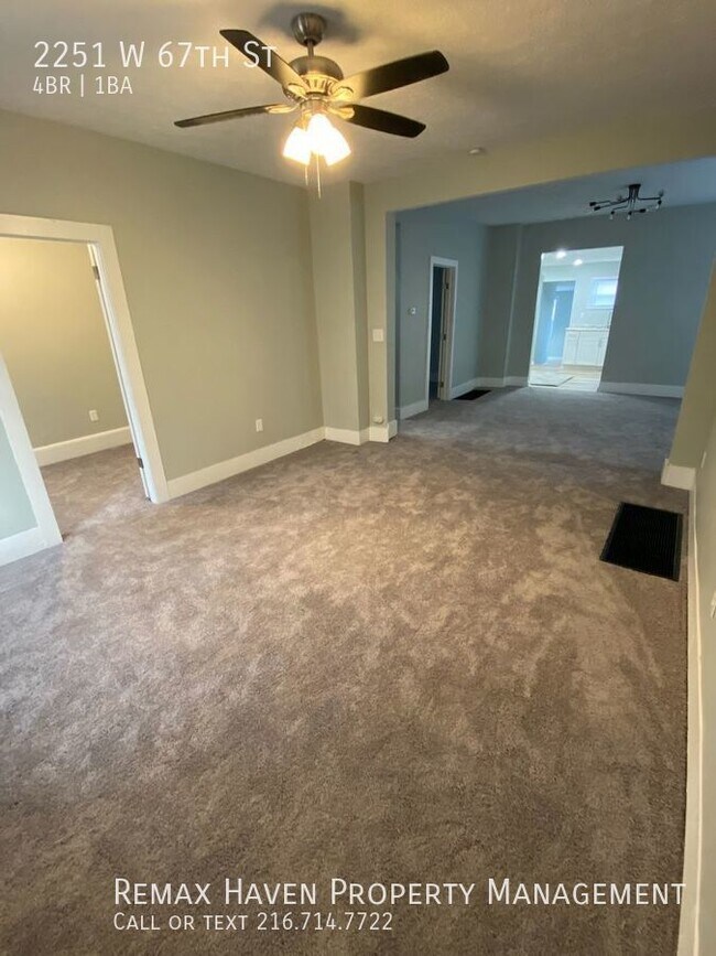 Foto del edificio - 2251 W 67th St, Cleveland - Spacious 4 bed...