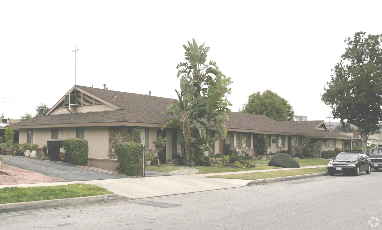 Building Photo - Marietta Apartments
