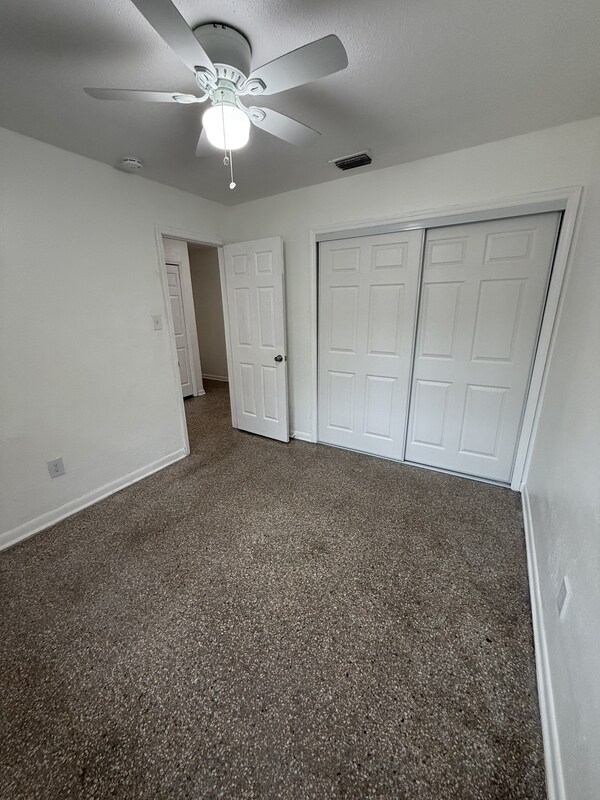 Foto del edificio - 4312 W Laurel St