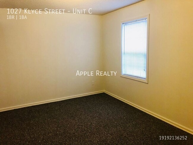 Building Photo - 1027 Klyce St