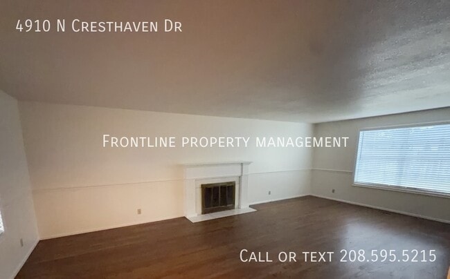 Foto del edificio - 4910 Cresthaven Dr