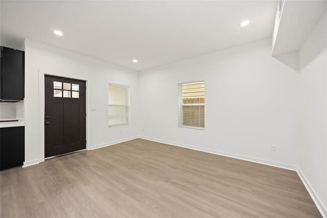 Foto del edificio - 416 N Carolina St