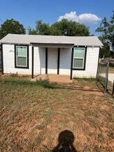 Building Photo - 2401 Old Anson Rd