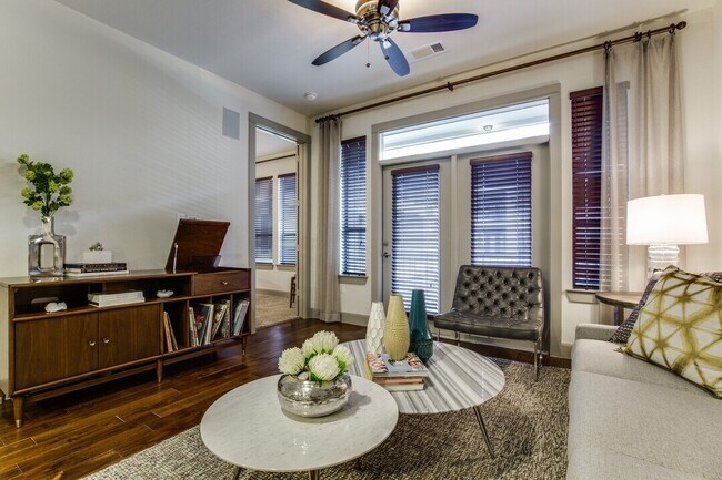Foto del edificio - Get Up to 6 Weeks of Rent FREE – Act Fast!