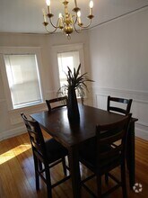 Building Photo - 25 Bayard St