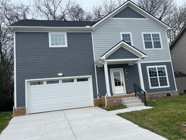 Building Photo - 2922 Painted Pony Dr