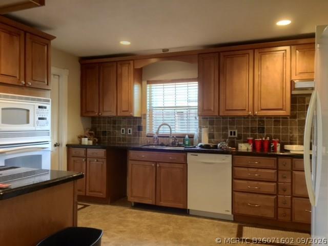 Foto del edificio - 10838 Winding Creek Way