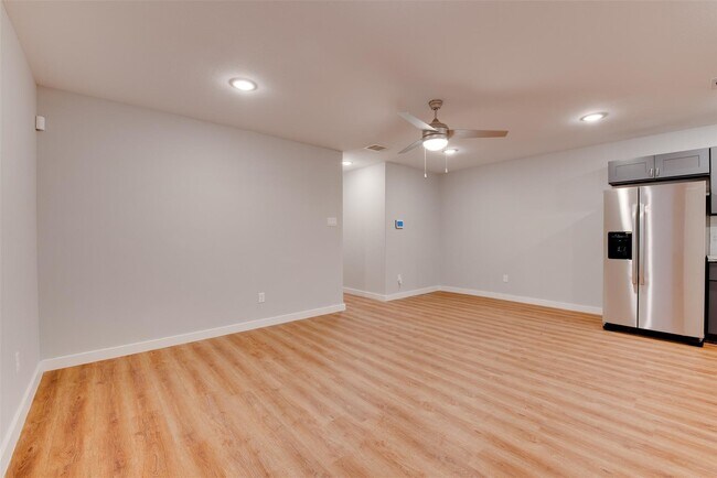 Foto del edificio - 2702 Reid St
