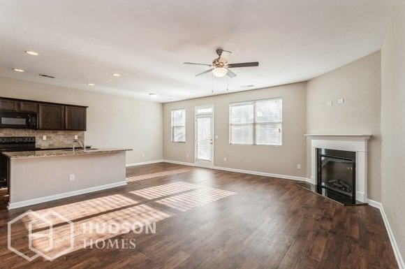 Building Photo - 1064 Lear Dr