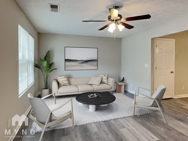Foto del edificio - 2696 Creek Mill Ln