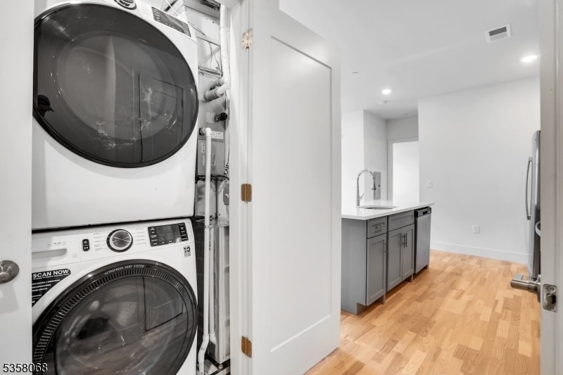 Foto principal - 1037 Amboy Ave
