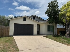 Building Photo - 9142 Village Brown